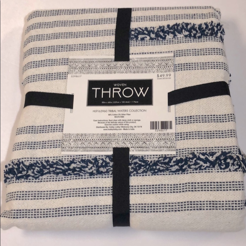 Tribal Waters Collection Woven Throw